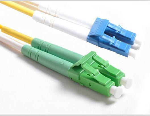 MicroConnect Patch Kabel - LC/UPC-LC/APC 10m OS2