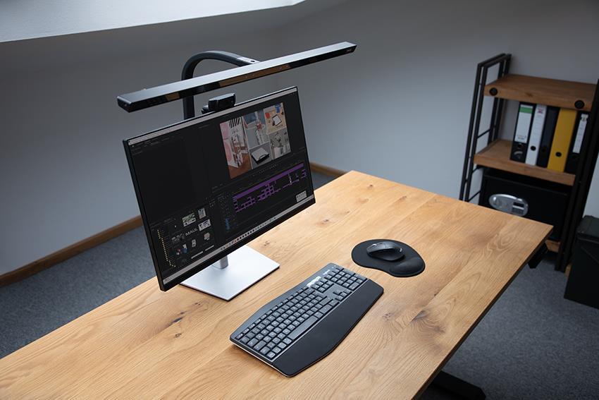 Maul LED svetilka za monitor MAULgate