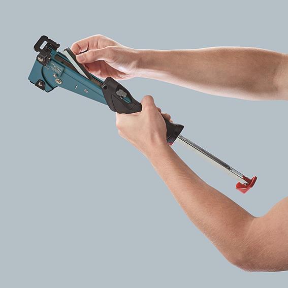 Novus Tapetniški udarni spenjač J-055