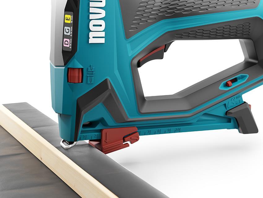 Novus Akumulatorski tapetniški spenjač J-551