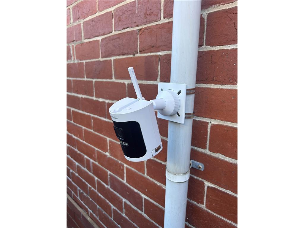 Swann Univerzalni nosač za stup za nadzorne ka